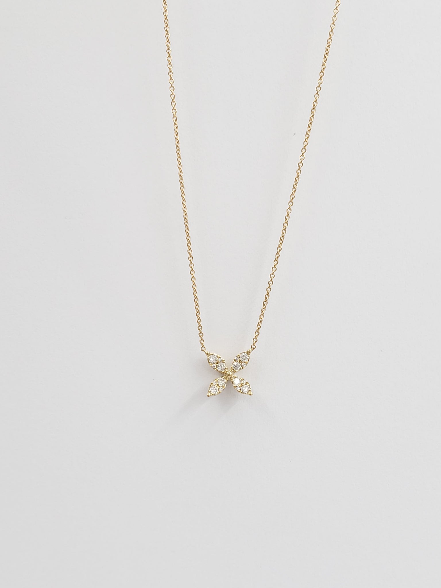 18kt Gold Butterfly Necklace