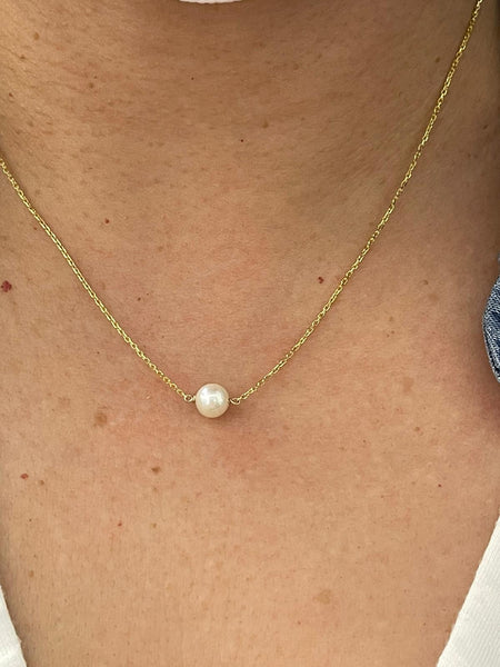 Single Pearl Gold Necklace